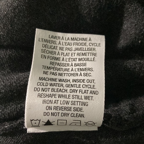 Reitmans cross over top with zipper detail lightweight sweater - Picture 7 of 7